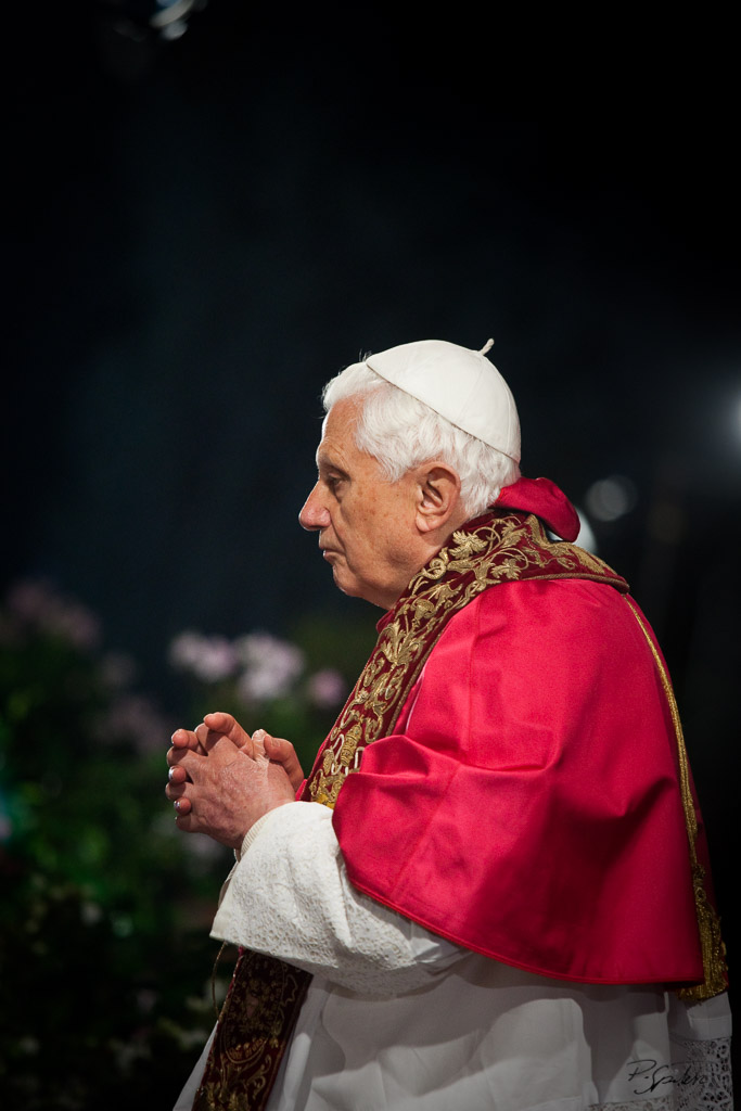 Pope Benedict XVI prays during the Via Crucis at the Colosseumm.  Rome, April 2, 2010.