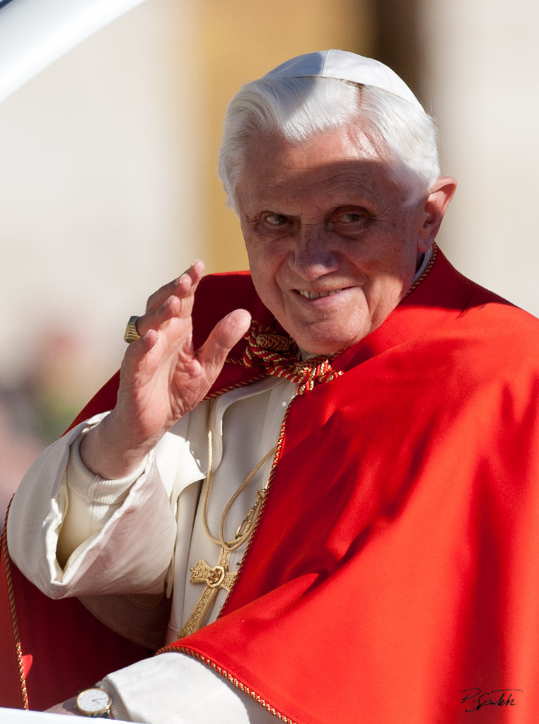 Pope Benedict XVI arrives for his weekly audience in St. Peter's Square. Vatican City, October 27, 2010.